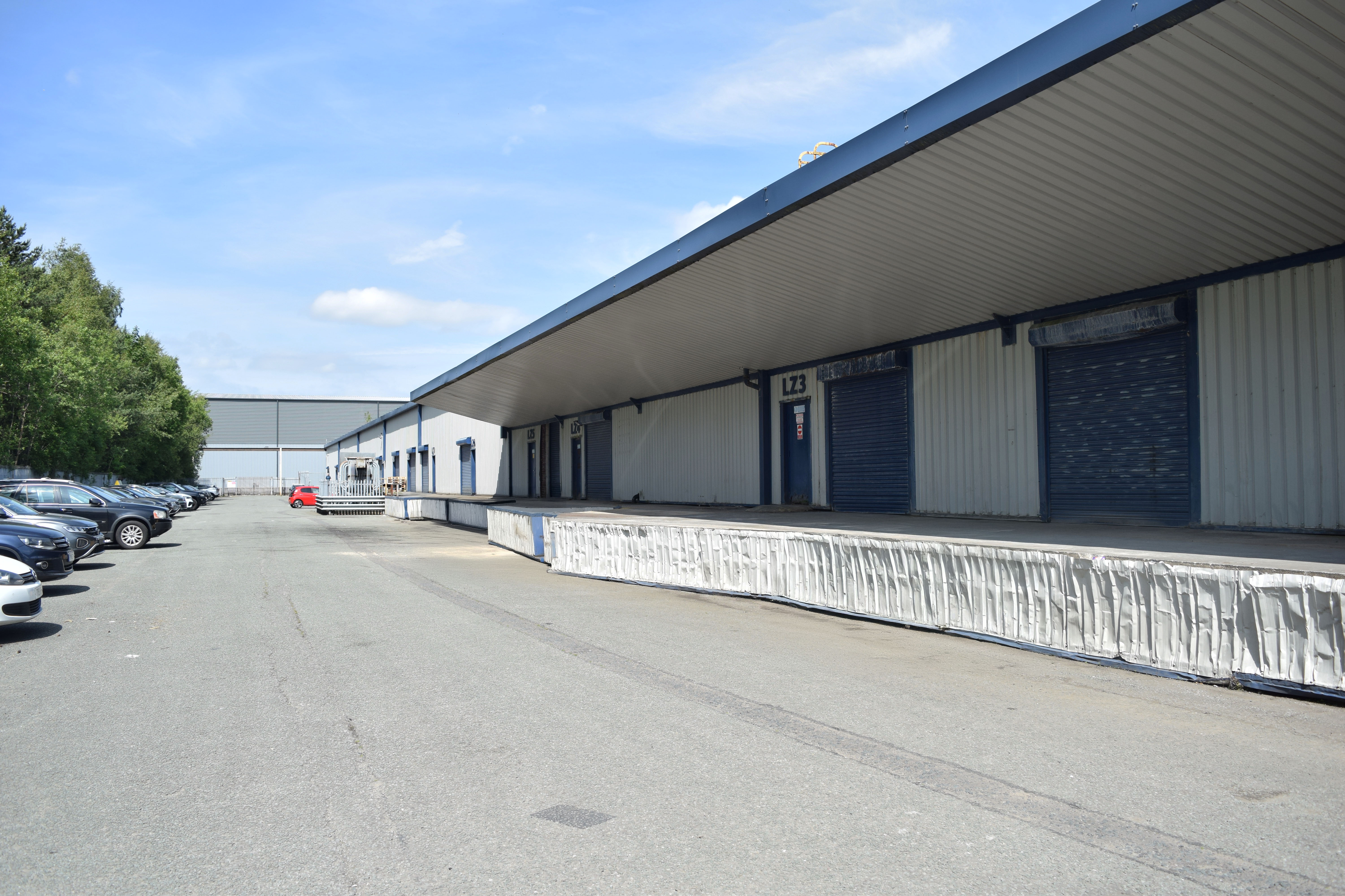 Industrial Unit in Blackburn - photo 4